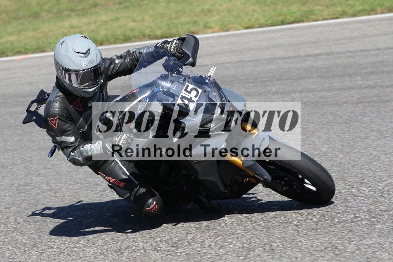 Archiv-2025/48 25.08.2025 Cornu Master School ADR/blau-bleu/45